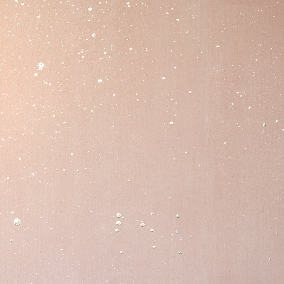 Нежно бежевый