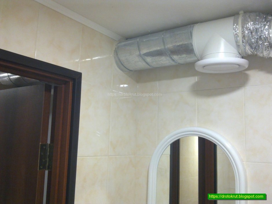 Вентиляция в душевой