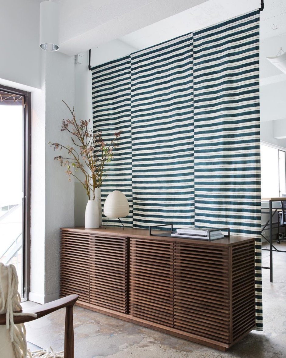 Деревянная перегородка горизонтальная