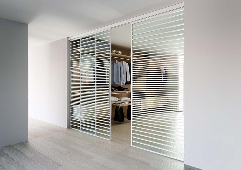 Реечные перегородки для гардеробной