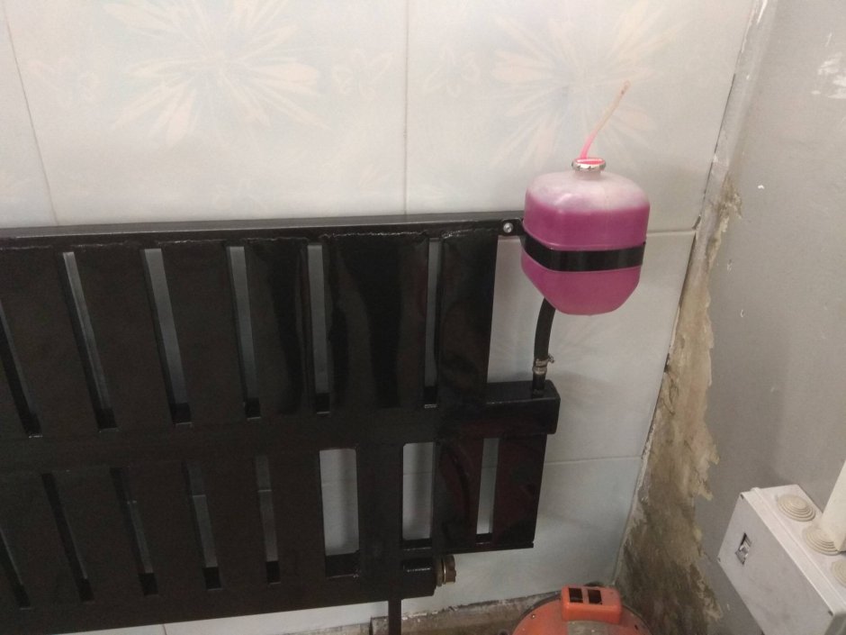 Радиатор чугунный Demir Dokum Tower 4066 x17