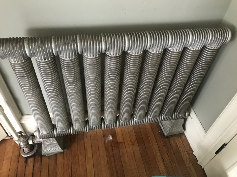 Автомобильный радиатор для отопления гаража