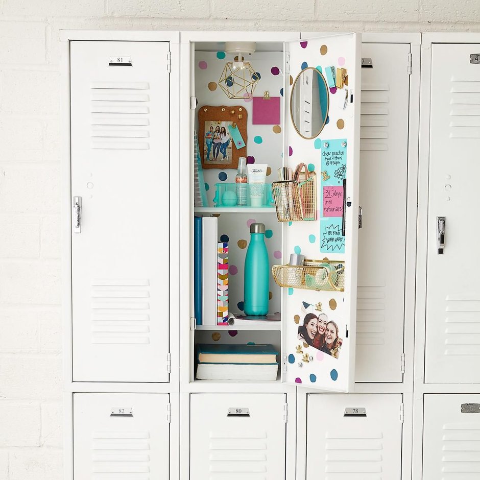 Украшение интерьера