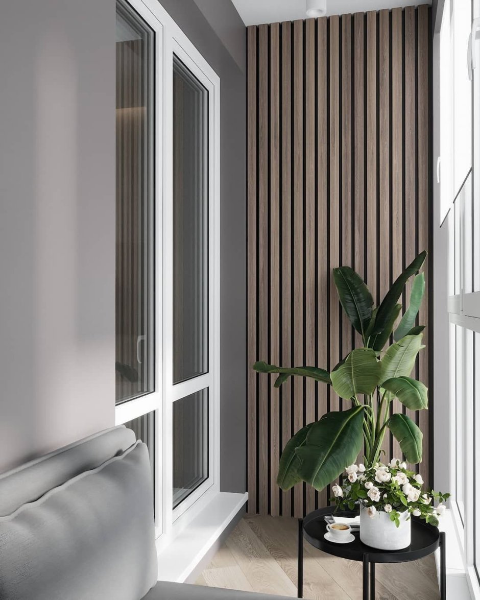 Пластиковый потолок на балконе