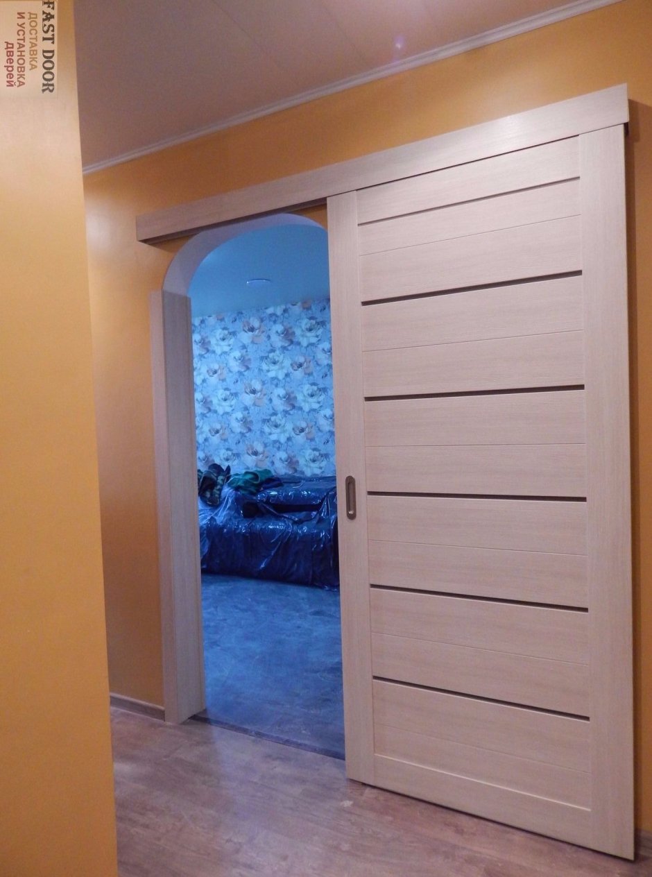 Раздвижные двери в арку