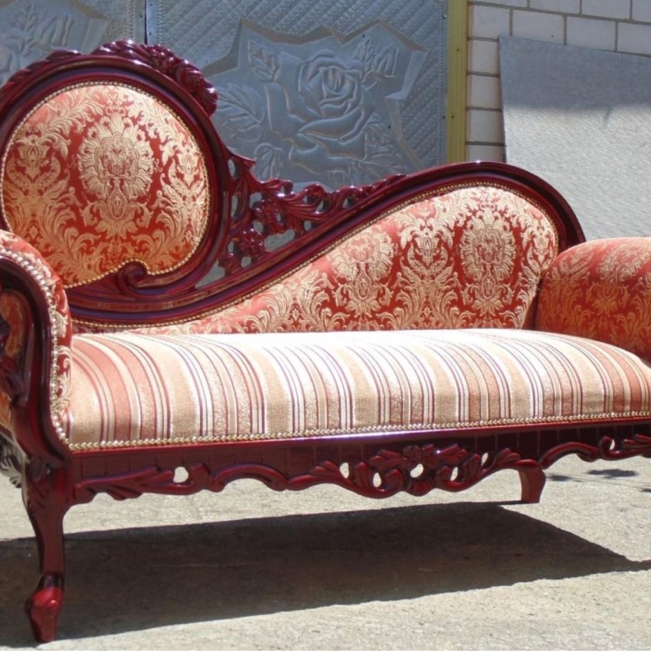 Диванчик в стиле Барокко
