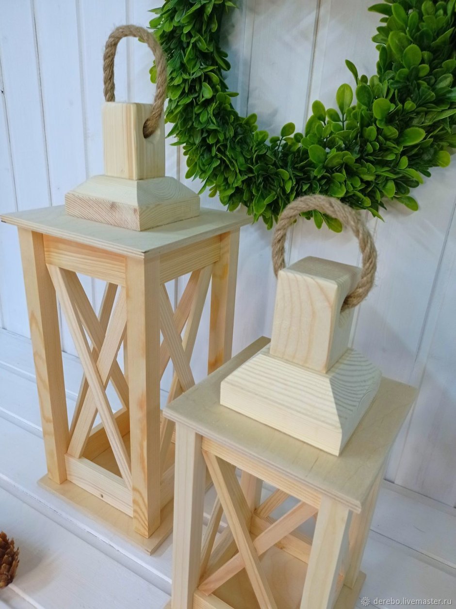 Фонарь деревянный декоративный