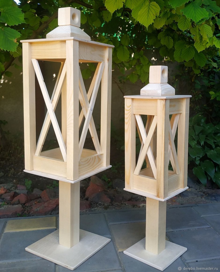 Фонарь напольный декоративный