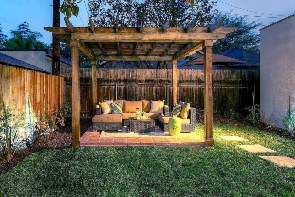 Беседка с зоной отдыха