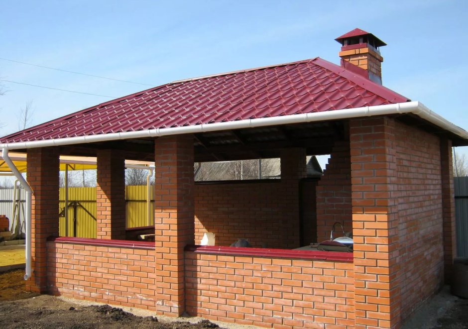 Беседка с мангалом из кирпича 5 на 5 метров