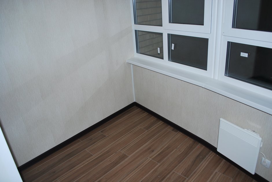 Плинтус в дверном проеме