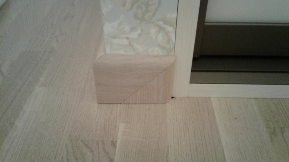 Порог ПВХ на балкон