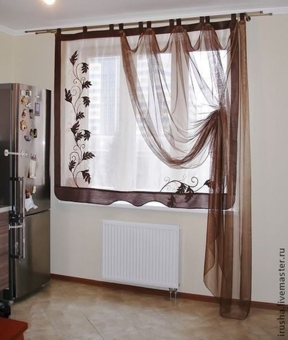 Шторы на маленькое окно