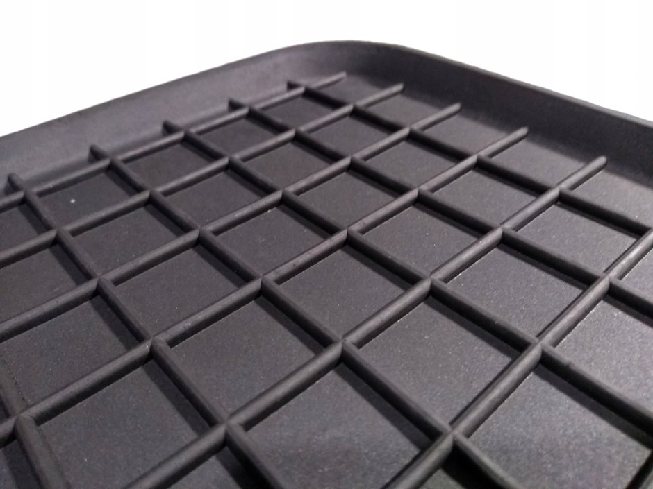 Коврик корытом резиновый