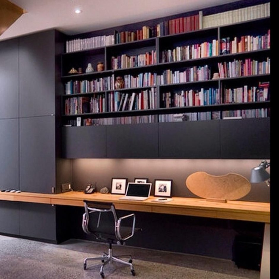 Книжный шкаф с рабочим местом