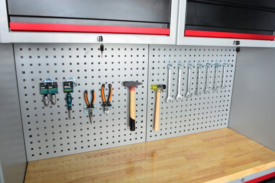 Шкаф инструментальный «СШИ-02.06.12»