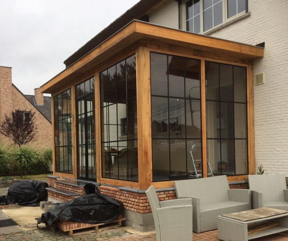 Остекленная веранда