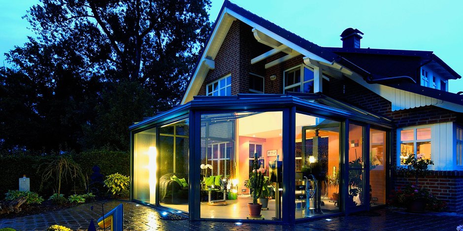 Стеклянная веранда к дому