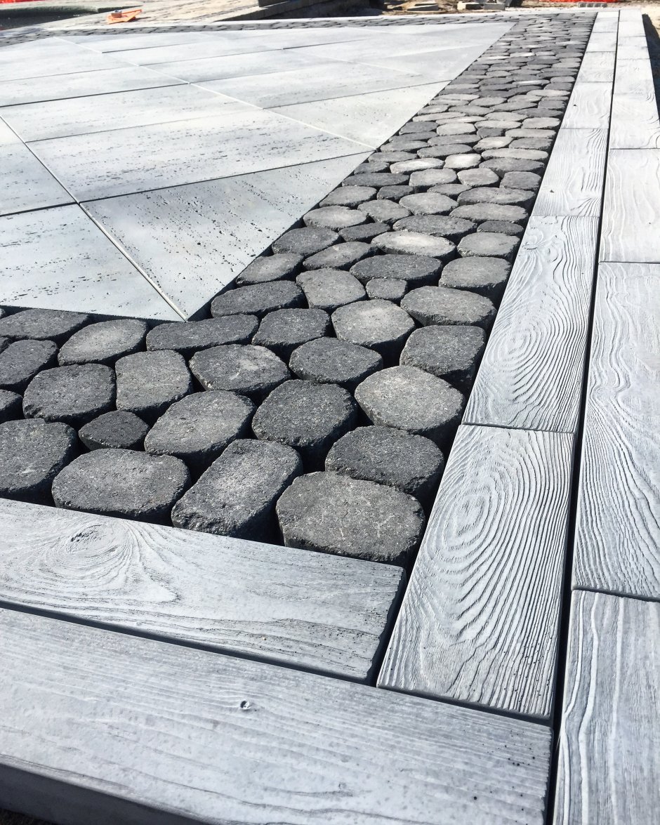 Бетонное мощение