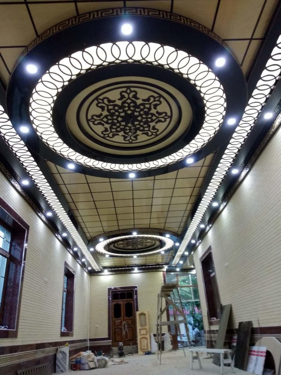 Потолок из гипсокартона квадратный