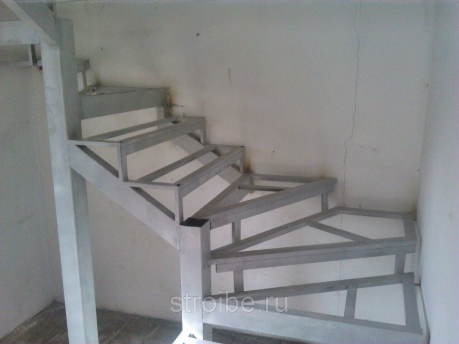 Лестница двухмаршевая лофт