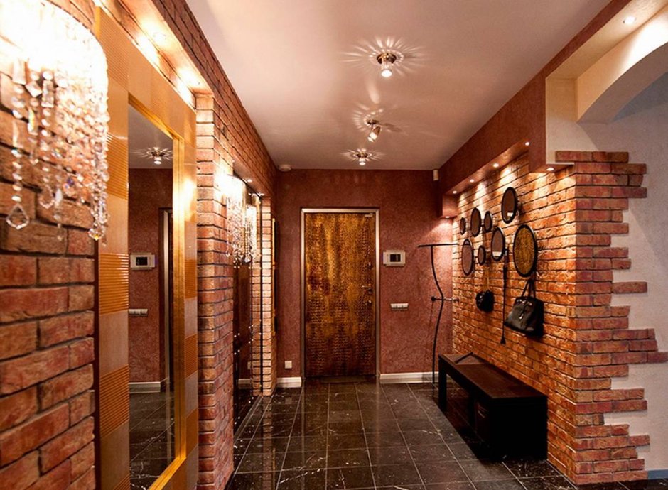 Декоративный камень в интерьере прихожей