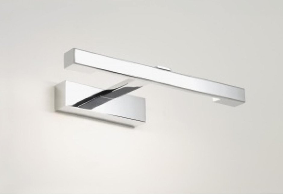 Подсветка для ванной комнаты над зеркалом с розеткой