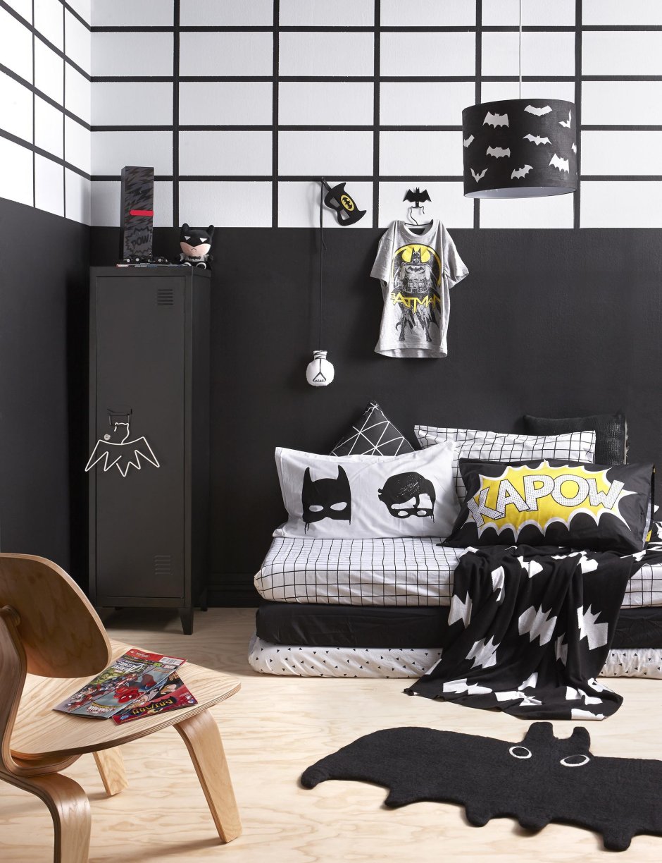 Комната в черном стиле для мальчика