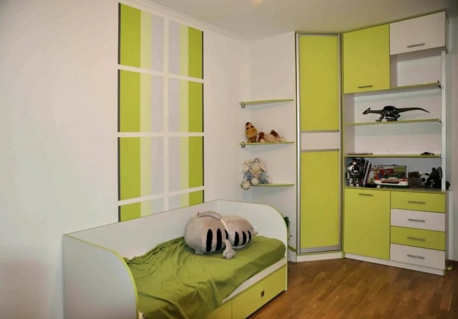 Шкаф в детскую для мальчика