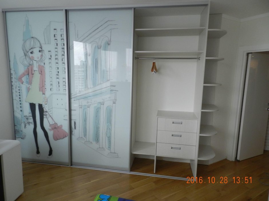 Шкаф купе в детскую наполнение