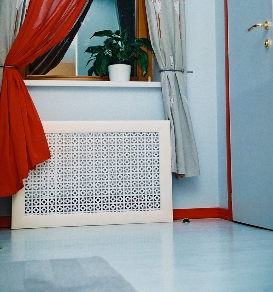 Экран на батарею