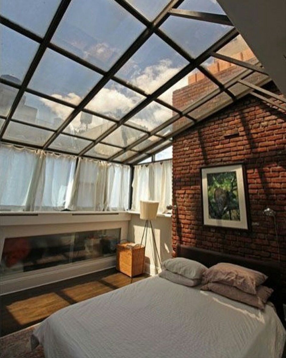 Мансарда со стеклянной крышей