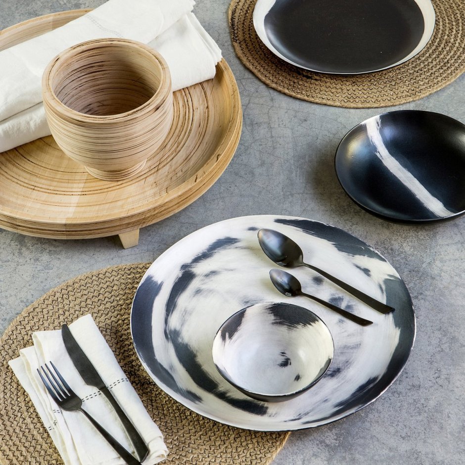 Модная посуда для сервировки