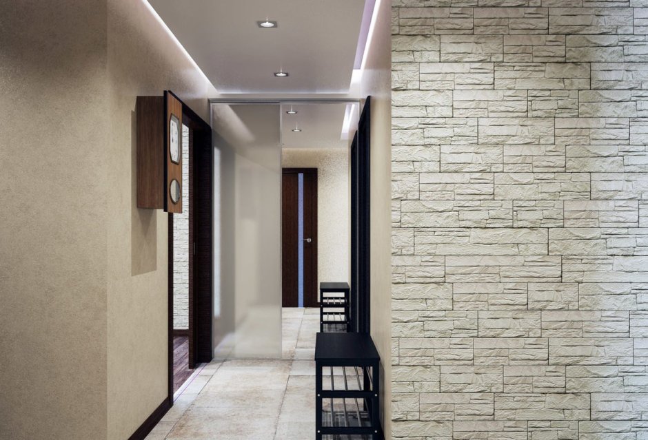 Камень в прихожей