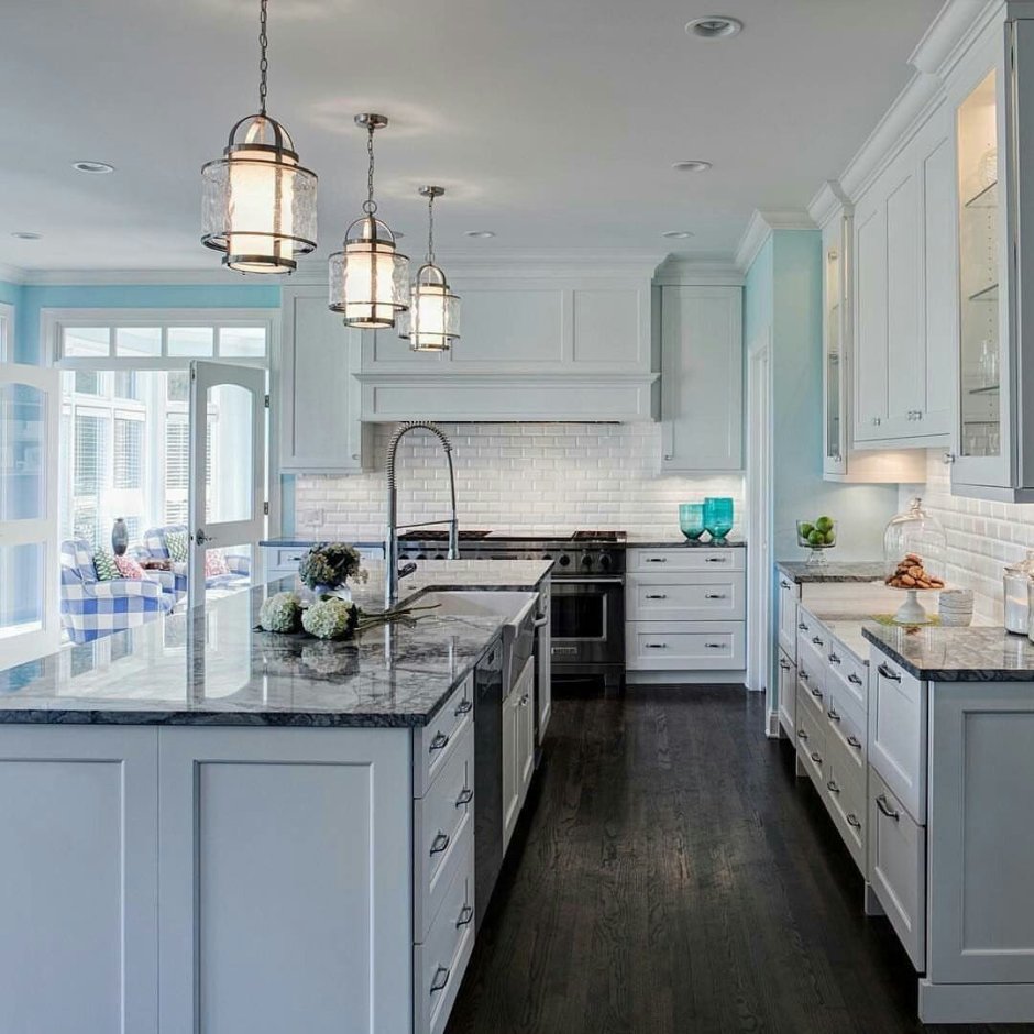 Белая кухня мечты