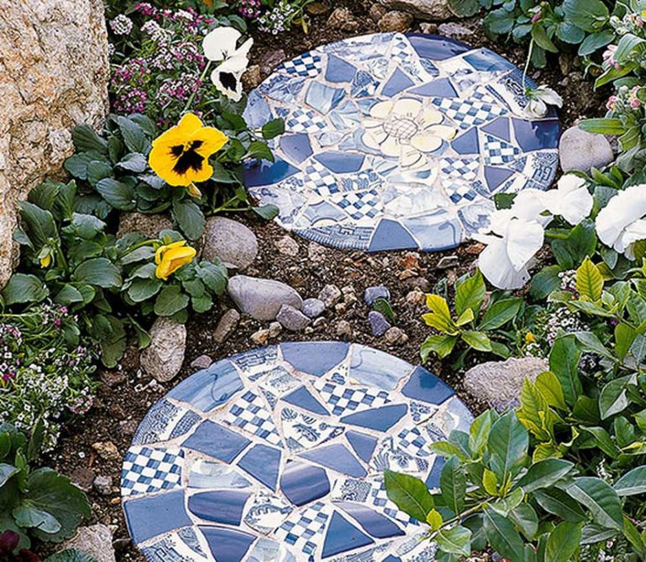 Дорожки из битой посуды