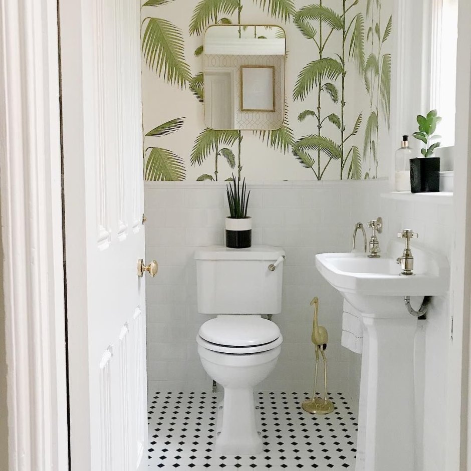 Туалетная комната маленькая