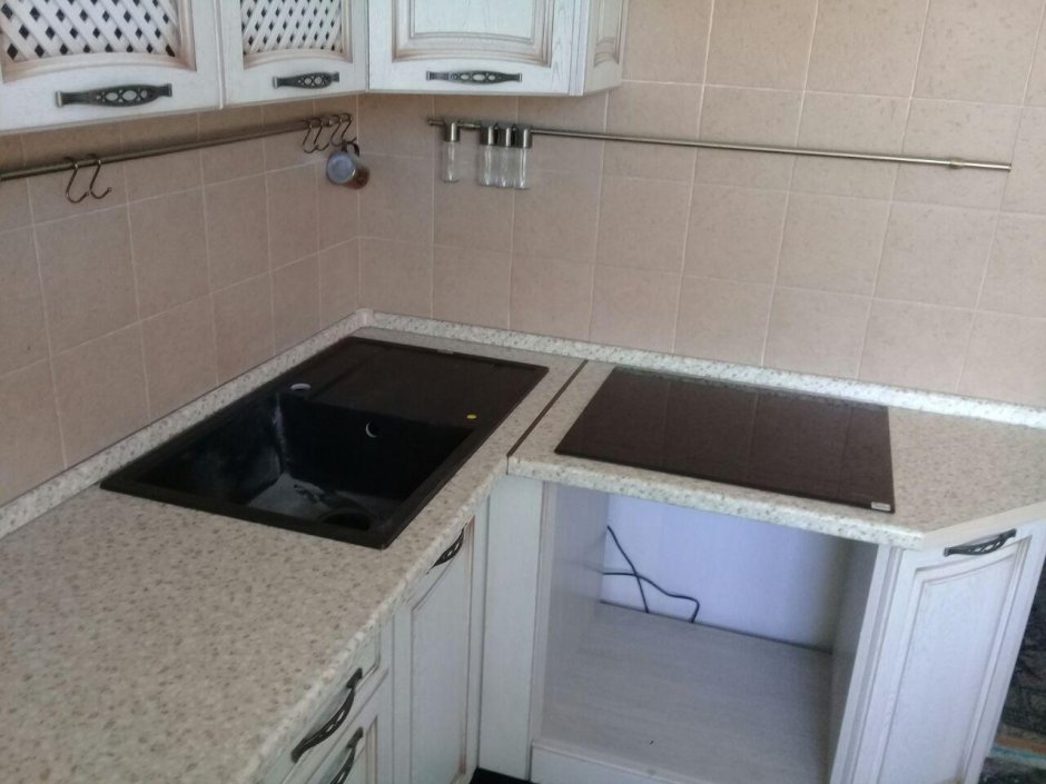 Столешница из искусственного камня