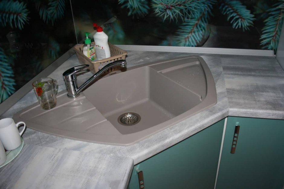 Кухонный гарнитур левый угол