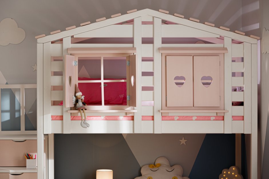 Кровать чердак домик Бильбао