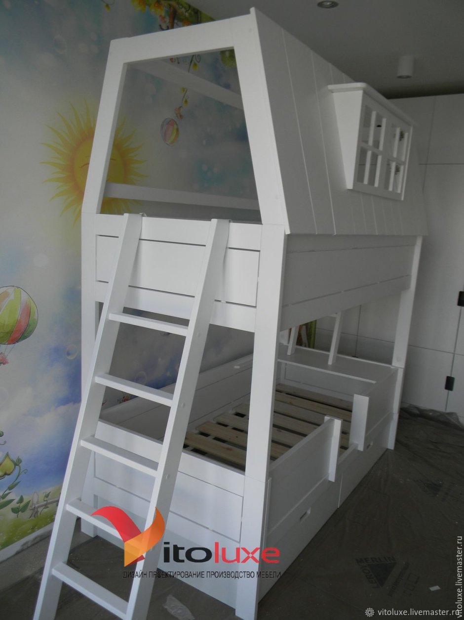 Кроватка чердак домик