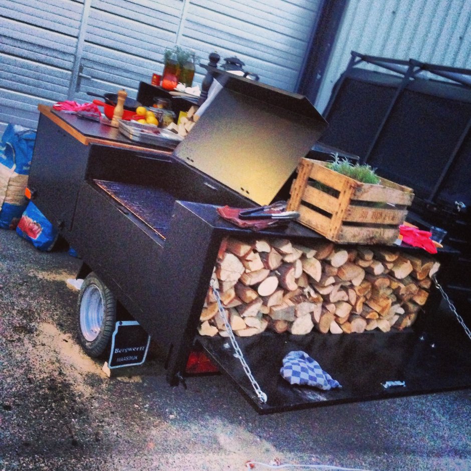 Шеф гриль дрова