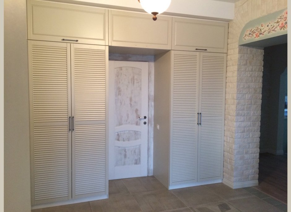 Рольставни Рехау в проем