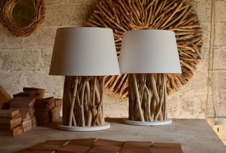 Изделие настольная лампа