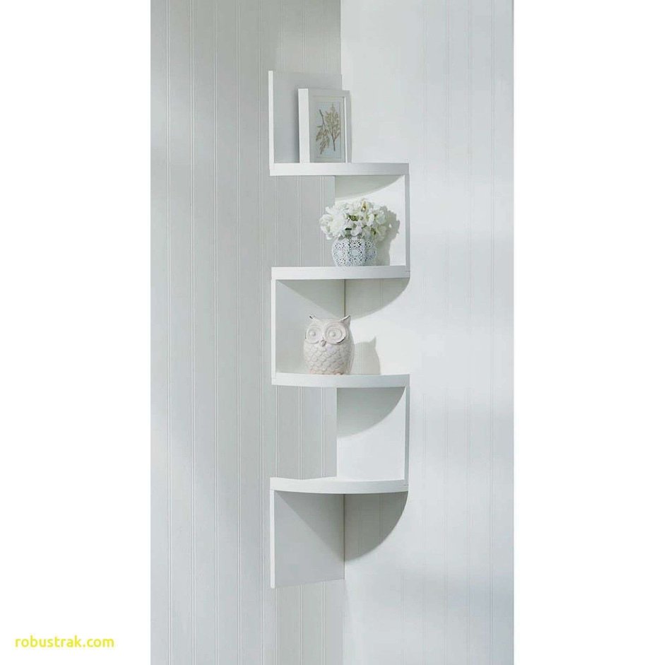 Угловая полочка из ЛДСП