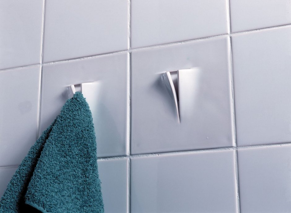 Плитка крючок полотенце