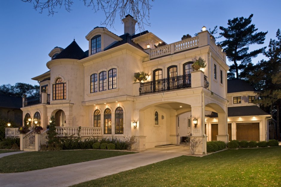 Шикарный коттедж с бассейном