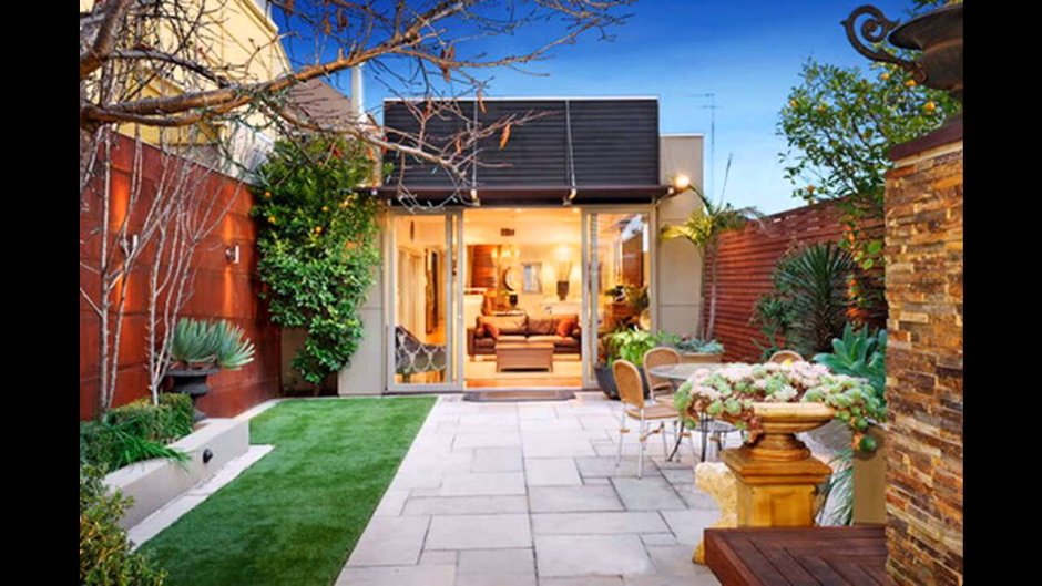 Ландшафтный дизайн двора