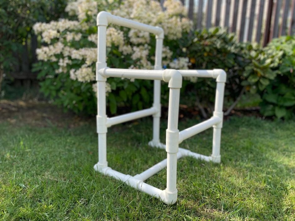 Стул из полипропиленовых труб