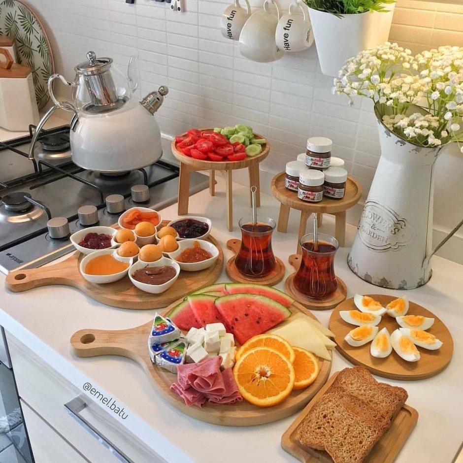 Завтрак на столе